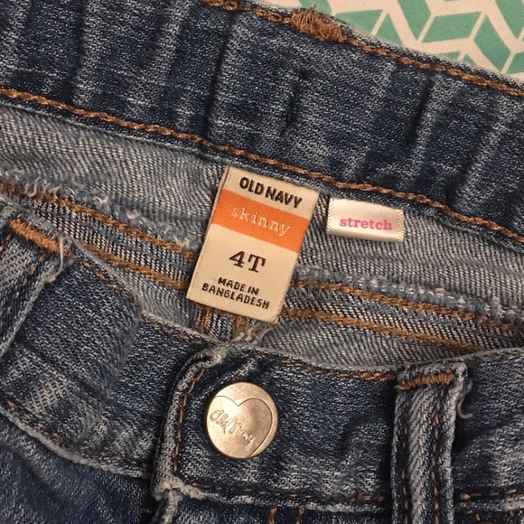 4 Toddler Old Navy Denim Skinny Jeans - Picture 4 of 9